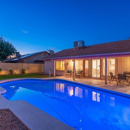Large Pool With Diving Board, Remodeled 3Bdrm, Near State Farm Stdm And More! Peoria Esterno foto