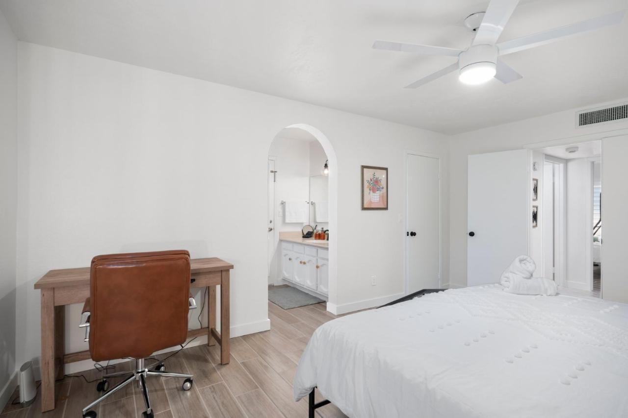 Large Pool With Diving Board, Remodeled 3Bdrm, Near State Farm Stdm And More! Peoria Esterno foto