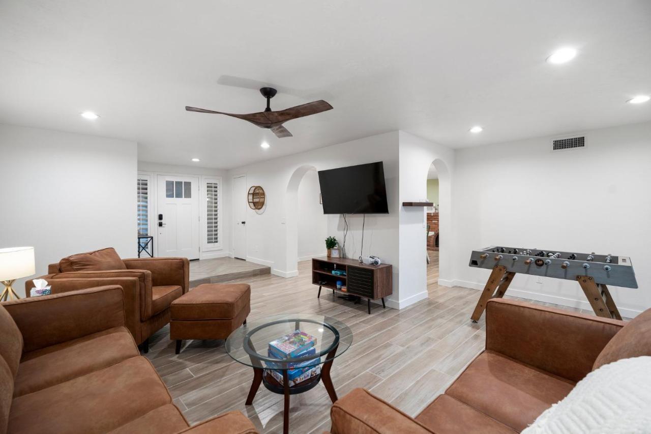 Large Pool With Diving Board, Remodeled 3Bdrm, Near State Farm Stdm And More! Peoria Esterno foto